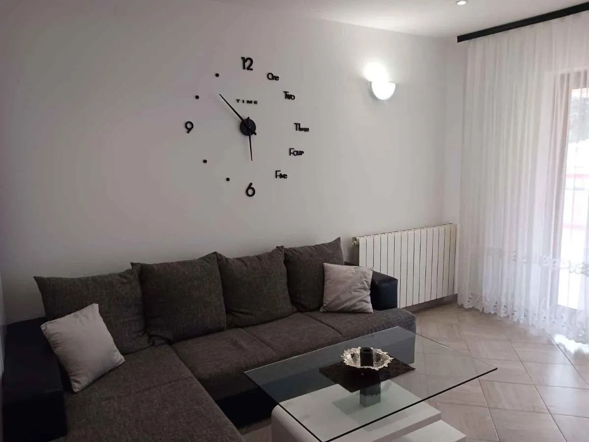Apartments In Malinska Insel Krk 14775