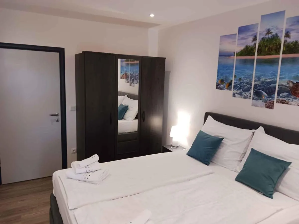 Apartments In Malinska Insel Krk 14775 Croácia