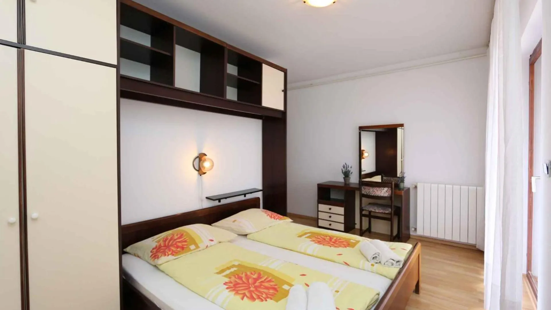Apartments In Malinska Insel Krk 14775