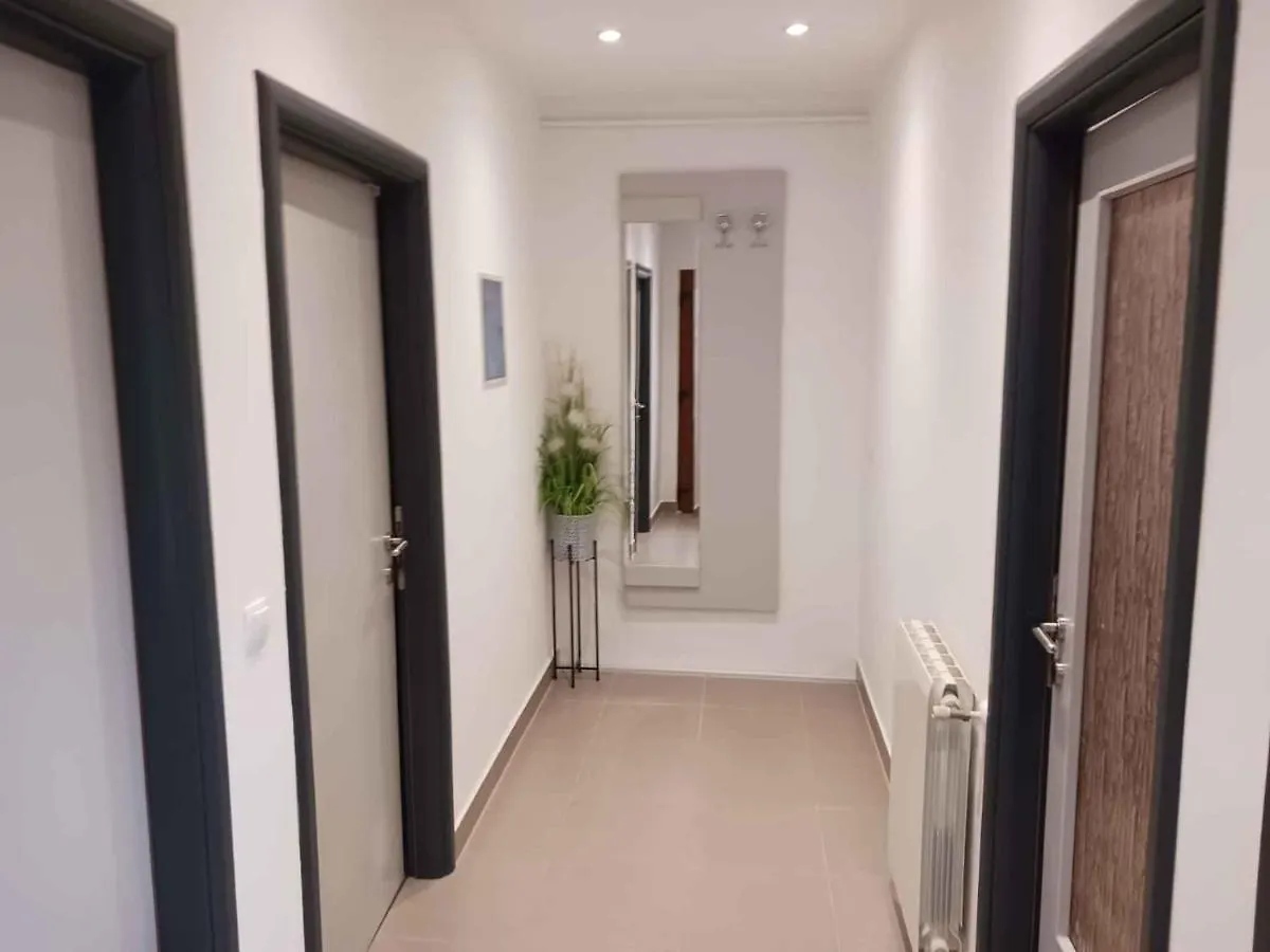 Apartments In Malinska Insel Krk 14775 克罗地亚
