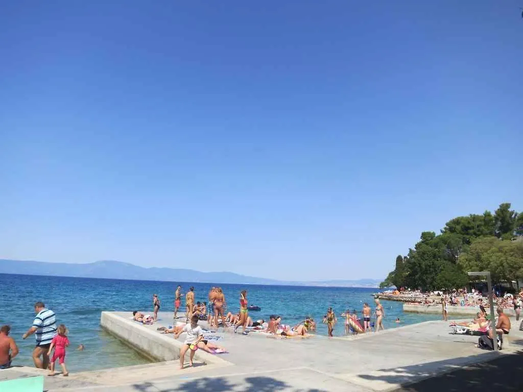 Apartments In Malinska Insel Krk 14775 克罗地亚